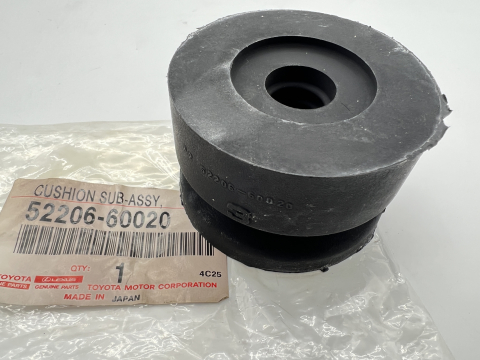 SILENTBLOC INF NO3 DE CAISSE HDJ100