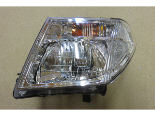 Optique avant gauche Nissan Navara D40 et Pathfinder 2005-2010