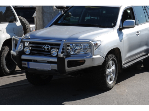 Pare chocs Winch Bar VDJ200