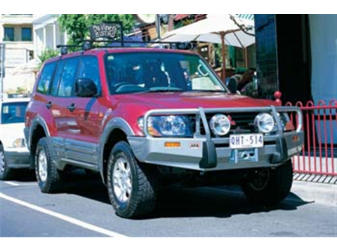 Pare chocs Winch Bar Pajero III DID avant 03