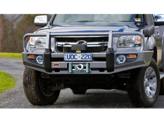 Pare chocs Winch Bar BT50 avant 08