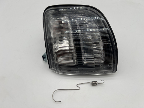 CLIGNOTANT VEILLEUSE AVG PAJERO 98-00