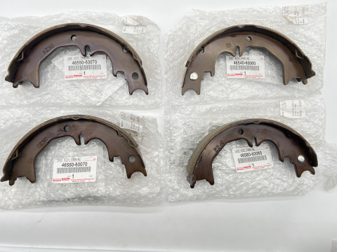 Kit de 4 mâchoires de frein arrière pour Land Cruiser KZJ7 KZJ9 KDJ9 KDJ12 KDJ15 & HDJ80 12S