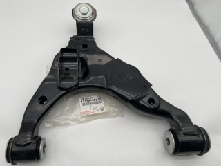 Triangle de suspension inférieur avant droit Land Cruiser KDJ12