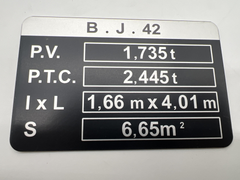 PLAQUE DE TARE BJ42