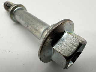 Boulon intermédiaire échappement Land Cruiser Hilux