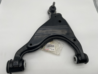 Triangle inférieur avant droit KDJ150 - Barre stabilisatrice standard
