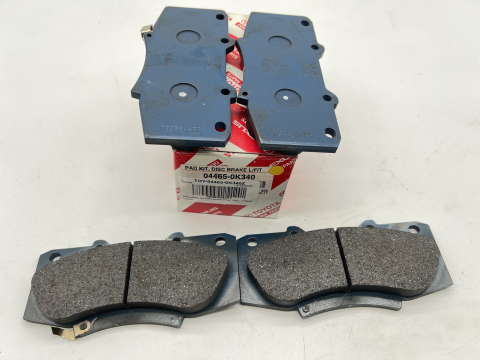 Plaquettes de frein avant Hilux Vigo - origine Toyota