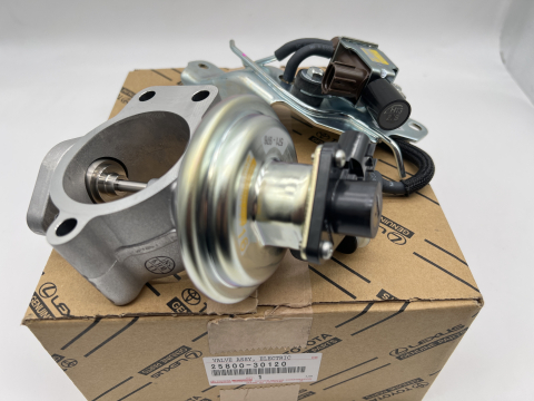 Vanne EGR recirculation gaz échappement KDJ120 Hilux Vigo 08-2006+