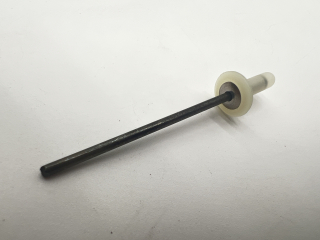 RIVET MOULURE PARE BRISE
