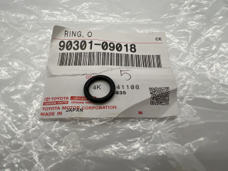 Joint torique entre guide de jauge à huile moteur et bloc moteur