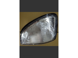 CLIGNOTANT AVD HZJ105