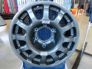Jante Alu Braid Fullrace Grise 7x16 6x139 7 ET-10 Hilux Vigo Revo