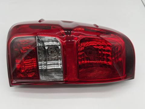 FEU ARG HILUX REVO