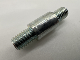 Boulon entre culasse et collecteur admission HDJ80 HZJ7