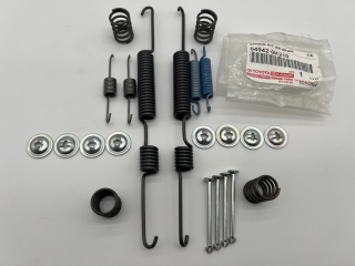 Kit ressorts montage mâchoires de frein Hilux Revo