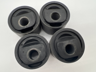 Kit de 4 silent blocs excentriques 2° caoutchouc HDJ80 KZJ70 HZJ78 Patrol GR Y60 Y61 N4-Offroad