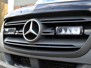 Kit intégration calandre Lazer Triple-R Elite pour Mercedes Sprinter W907 2018+