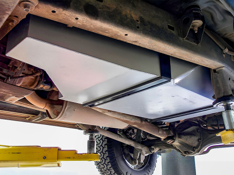 Reservoir LRA Toyota Landcruiser HDJ80 140L remplacement - boite automatique