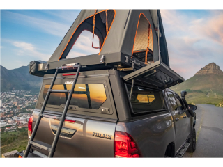 Hardtop Contour noir/ lisse avec fenêtre latérale pour Toyota Hilux Revo 2016+ double cabine Alu-Cab
