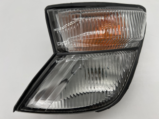 Clignotant veilleuse avant gauche Nissan Patrol GR Y61 98-02