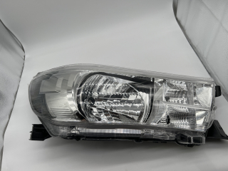 Optique avant droit réglage manuel halogène Toyota Hilux Revo 2016-2018
