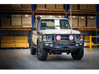 Pare chocs ARB Winch Bar Deluxe Toyota VDJ7 GRJ7 HZJ7 2024+ NON PEINT