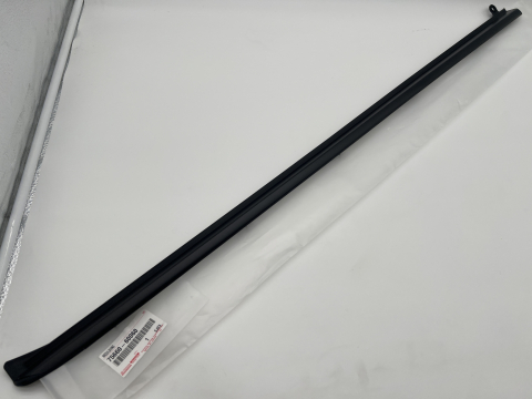 Moulure extérieure custode arrière droite KDJ125