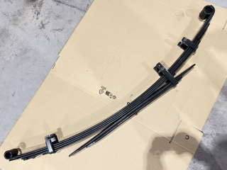 Lame de suspension arrière +50mm medium Toyota Hilux Revo DTC Parts