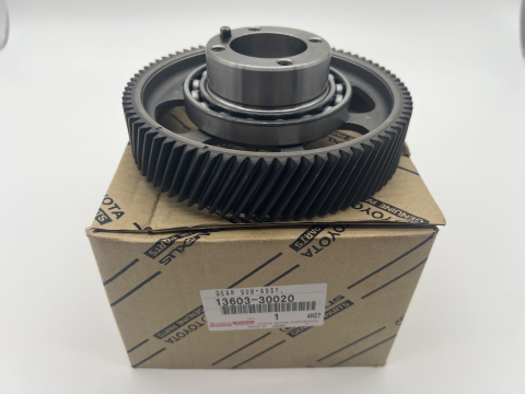 Pignon de pompe à injection dans carter de distribution KDJ12 166cv KDJ15 173cv 190cv