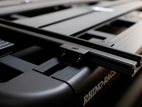 Barre de montage universel de tente de toit taille M James Baroud Quick Release