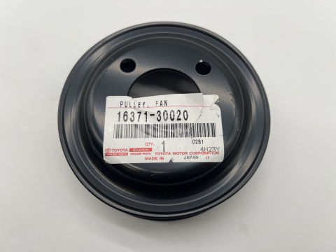 Poulie de courroie accessoire sur pompe à eau KDJ et Hilux