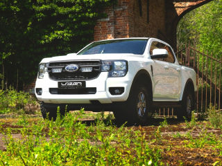 Kit intégration calandre Lazer Ford Ranger XL/XLT/Tremor (2023+) - Triple-R 750 Beacon